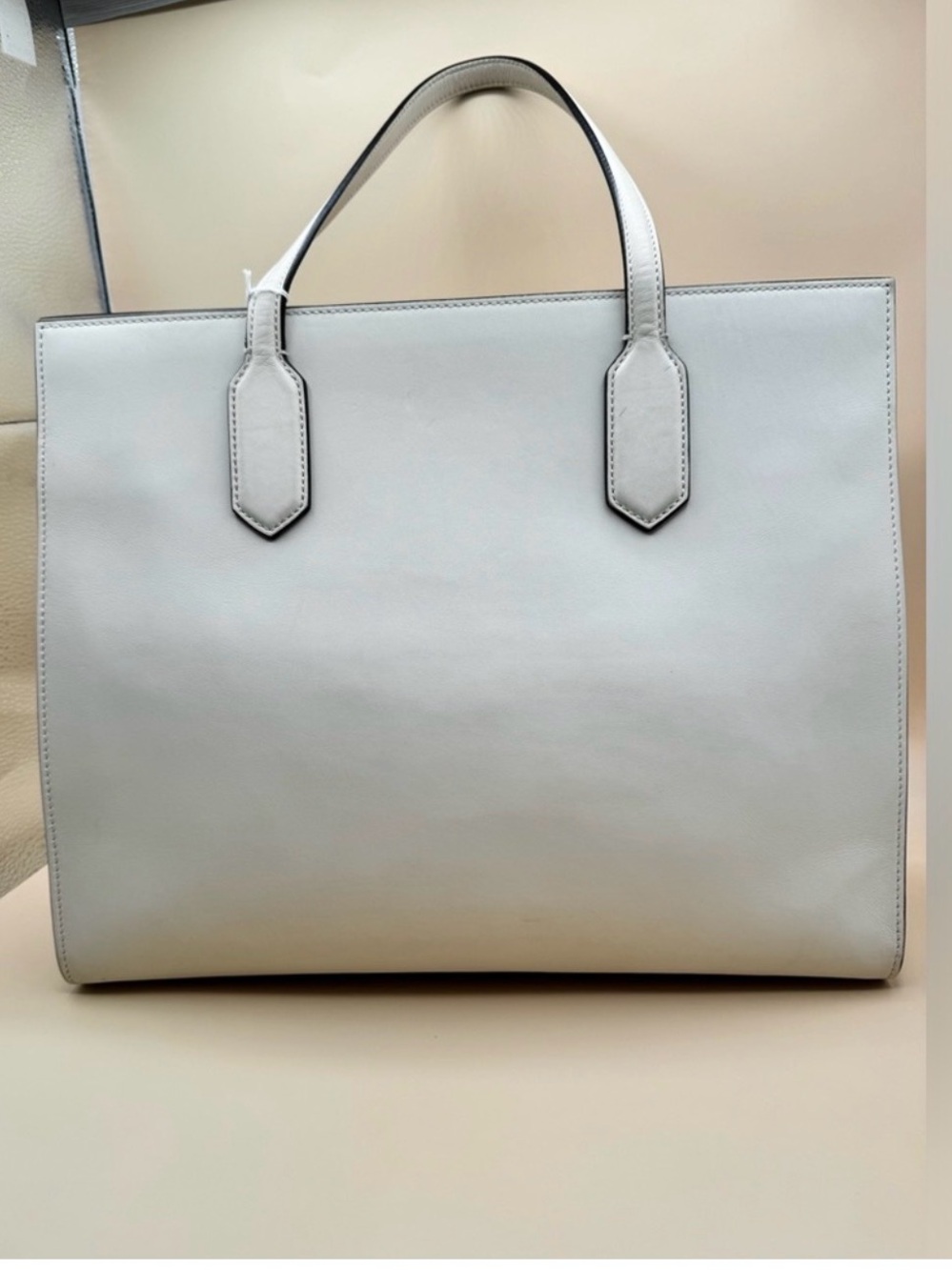 Gucci Ribbon Tote Bag - Picture 2 of 6